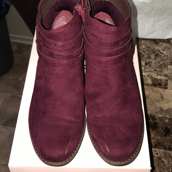 JustFab Roca Booties - Picture 2 of 6